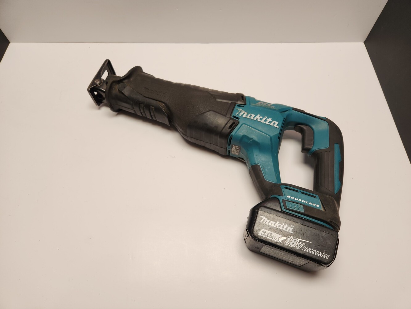 Makita DJR187Z 18V LXT Cordless Brushless Reciprocating Saw Body Only