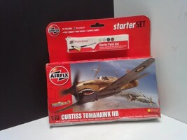 1:72 Curtiss Tomahawk IIb Model Kit