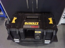 DEWALT 60V MAX FLEXVOLT Lithium-Ion Cordless Dust Extractor 