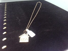  Gold 10K 5.10g Chain with Gold Pendant 
