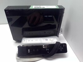 Nintendo Wii With 2 Controllers 